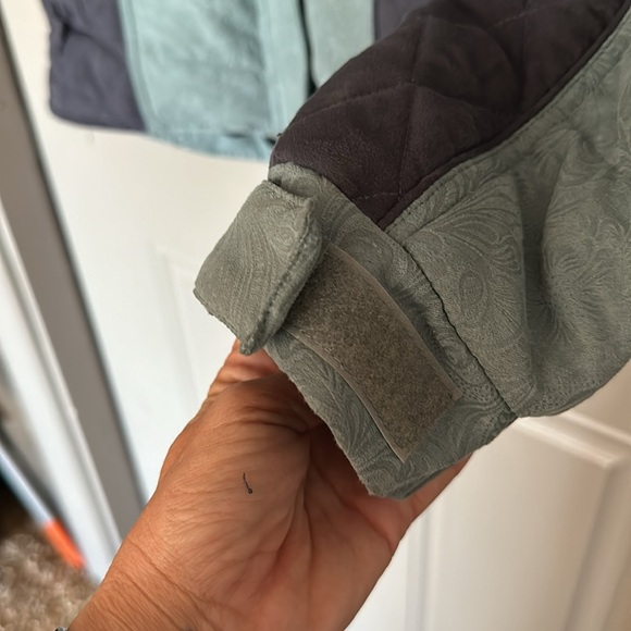 SZ S - Outback Trading Co. Quilted Coat - Picture 5 of 9